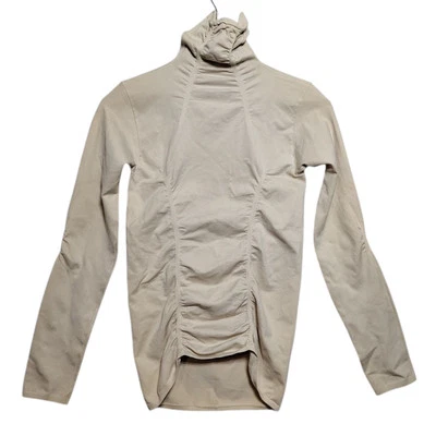 Camisa Shape FX Newport News Talla XS Beige Acanalada Adelgazante Manga Larga Alta Baja Foto 1 de 4