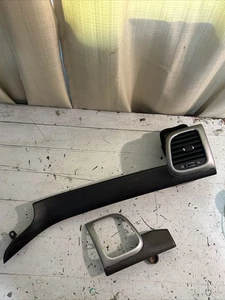 2011-2021 Jeep Grand Cherokee Dash Ignition Vent Trim Bezel Set OEM Wood Grain - Picture 1 of 13