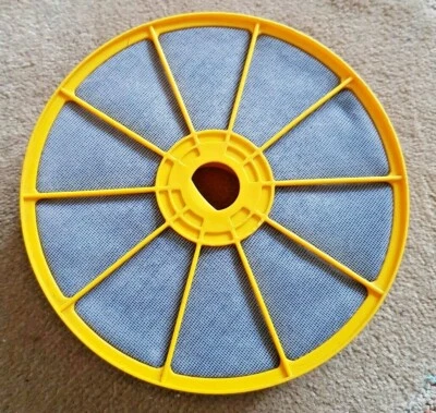 Genuine Dyson DC07 Filter Assembly Housing and Washable Lifetime Filter - Image 1 of 4