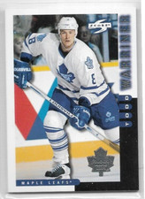 Todd Warriner Toronto Maple Leafs 1997-98 Score Base #9