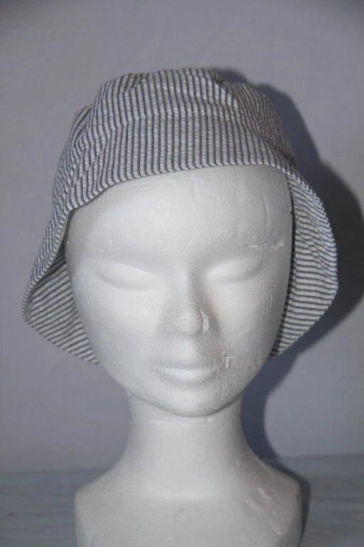 ROSE & THEO  - Chapeau Bob -   Garçon - rayé Blanc bleu  48  Cm neuf - Photo 1/1