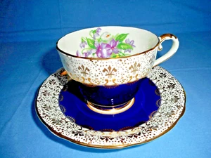 Aynsley 1930's Teacup & Saucer Cobalt, Violets, Fleur de Lis - Picture 1 of 4