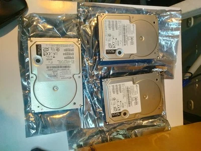 3 lot IBM 32P0730 73GB 10K 3.5" SCSI HDD – Enterprise Server Hard Drive W/O Tray - Image 1 of 4