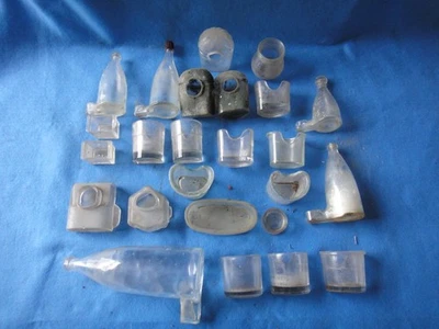 Lot Ancien Mangeoire , abreuvoir  à Oiseaux  en verre cage - Photo 1/4