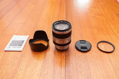 Sony SEL18200 18-200mm F3.5-6.3 OSS Lens for E-mount (Great Condition) - image 1 of 4