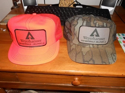 Lote De Colección de 2 Weyerhaeuser Sierra Millport Alabama Camionero Sombrero Snapback Foto 1 de 4