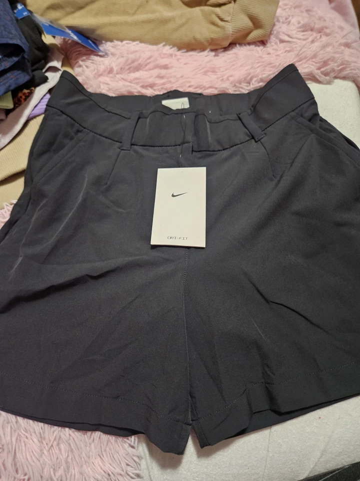 Nike Womens Dri-Fit Victory 5" Golf Shorts Black Size Large L DA3209-010