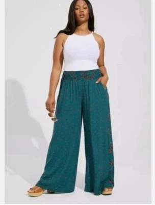 Torrid Pants SZ 2 S Wide Leg Challis Smocked Waist High Rise Pull On Teal Floral - Image 1 of 4