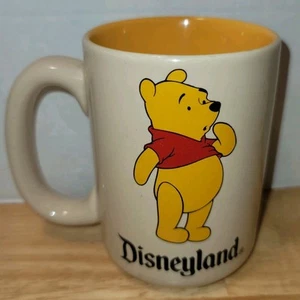 Taza de café Disneyland Winnie the Pooh amarilla interior de Tailandia taza de 4,5" - Imagen 1 de 8