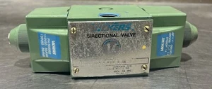 Nos Surplus Vickers Pilot Valve Model No DG4S4 018C B 60 No Original Box - Picture 1 of 19