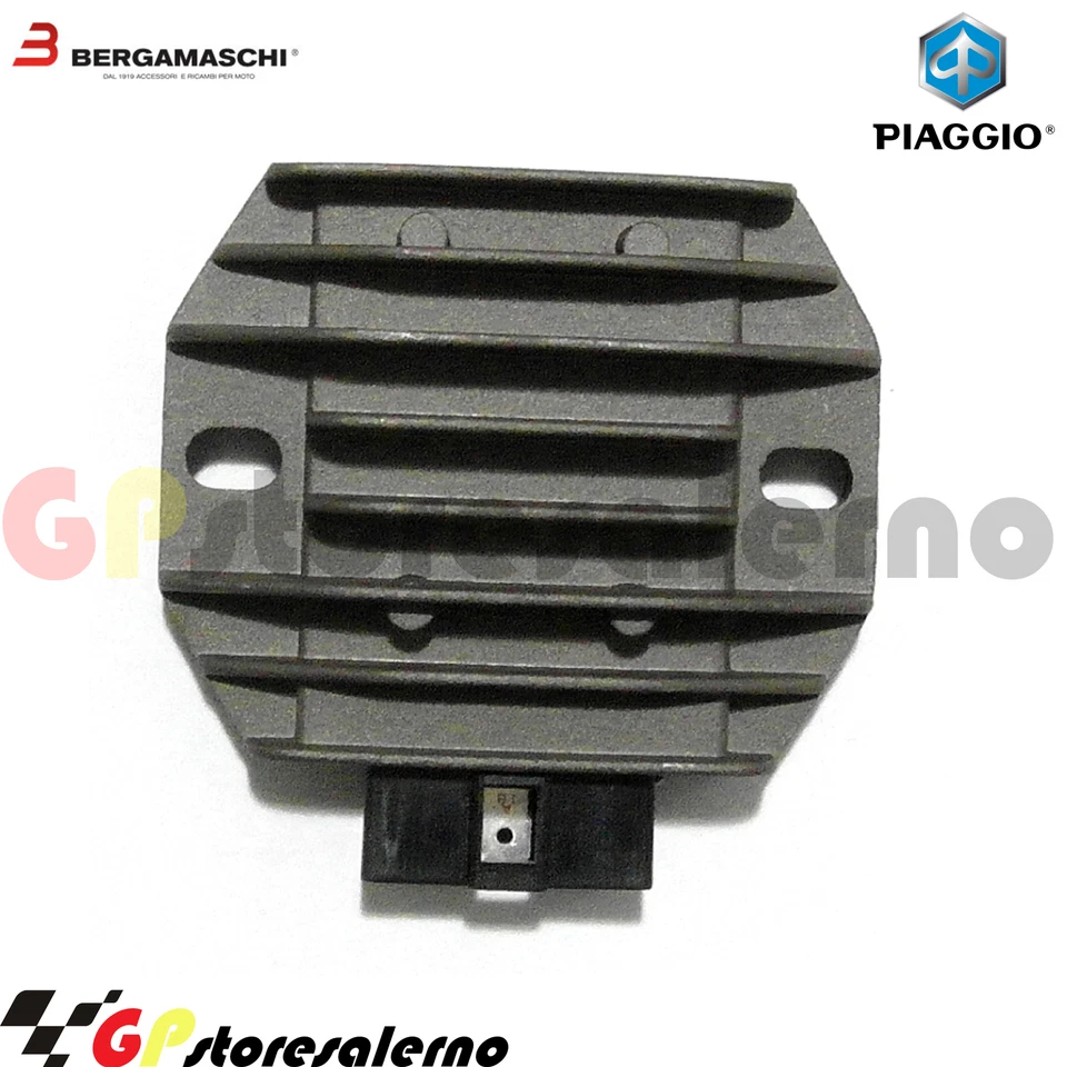 V734100183 REGOLATORE DI TENSIONE PIAGGIO 150 VESPA ET4 2003 Foto 1 de 1
