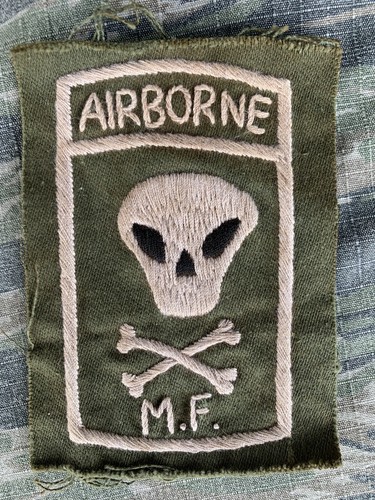 Vietnam War 5th Special Forces Green Beret MACV SOG CIA Mike Force ...