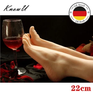 Ein realistischer Damenfußschuh links oder rechts zeigt das Modell 22 cm - Bild 1 von 13