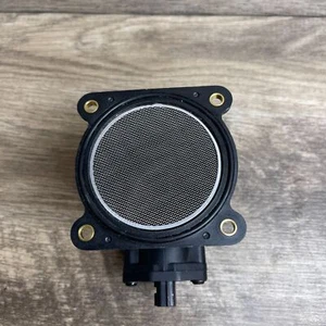PBT-GF30 Mass Air Flow Sensor Black Fluid Meter Flange Mount High Efficiency - Picture 1 of 6