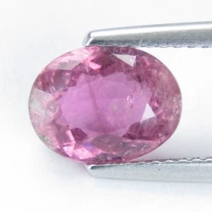 Tremenda piedra preciosa suelta de turmalina rosa natural de 2,61 quilates con forma ovalada - Imagen 1 de 5