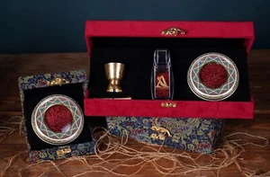 Avicenna Saffron Holiday Packages, Saffron Gift Package with Saffron Mortar - Picture 1 of 4