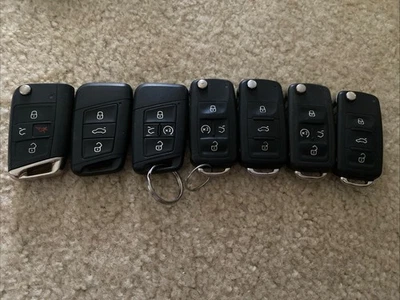 VW VOLKSWAGEN SMART KEY FOB Lot 7 pc REMOTE OEM Preowned - Image 1 of 2