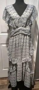 Neu mit Etikett Max Studio Damen XL Maxikleid blau weiß Blumen Stufen Rüschen gesmokt Boho - Bild 1 von 19
