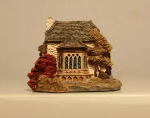 Lilliput Lane the Briary Collectible cottages in perfect condition  - Picture 1 of 5