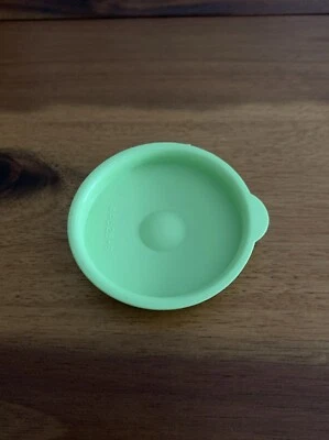 Tupperware Ersatzteile Deckel Rund , Apfelgrün Ø5cm. x 1cm. H - Bild 1 von 4