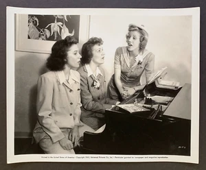 Vtg. Universal Studios publicity photo ANDREWS SISTERS in "Oh Charlie" ©1941 - Picture 1 of 7