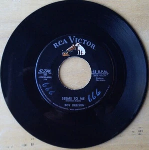 Scarce Roy Orbison Seems to Me & Sweet and Innocent - VG++ 1958 RCA - Picture 1 of 2
