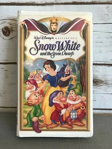 SNOW WHITE AND THE SEVEN DWARF Walt Disney VHS Video Tape Clamshell Case - Picture 1 of 5