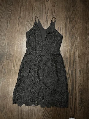 Vestido de cóctel de encaje negro Dress The Population - Talla mediana Foto 1 de 3