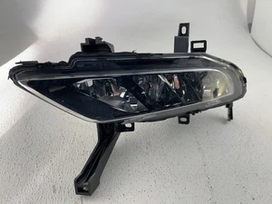 OEM l 2016-2018 Nissan Maxima Halogen Fog Light (Left,Driver) - Picture 1 of 7