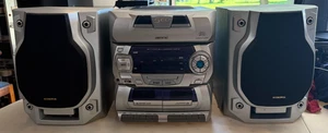 Audiovox -5 Disc CD Changer With Dual Cassette Players -AM/FM Radio-Fast Ship - Picture 1 of 10