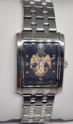 Reloj Masónico Vintage Bulova Rito Escocés con Diamante Foto 1 de 4