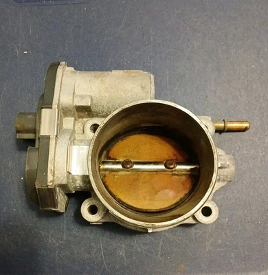 Chevrolet Trailblazer GMC Envoy 2003 2004 2005 2006 2007 4,2 L carrocería del acelerador TBI  Foto 1 de 4