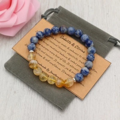 Браслет эластичный с целебными драгоценными камнями кристаллами ручной работы с цитрином и содалитом 6/8 мм. - Изображение 1 из 4