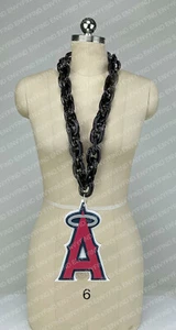 New MLB LOS ANGELES ANGELS BLACK Jumbo Big Fan Chain Necklace Foam MI USA - Picture 1 of 3