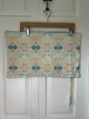 Fundas de almohada Bunglo Mid Century Pop Foto 1 de 3