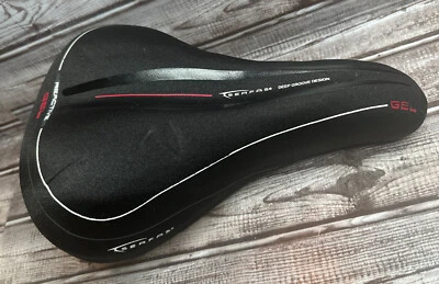 Asiento de sillín de bicicleta de gel reactivo diseño ranura profunda Serfas 11” L X 7” con usado en excelente estado Foto 1 de 4
