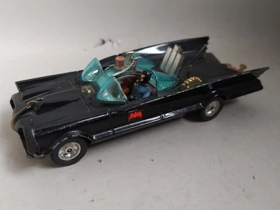 Batman - Original Batmobile (Corgi Toys, 1970s) - Immagine 1 di 4