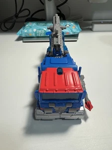 Transformers Prime 2010 Voyager Class Ultra Magnus Action Figure (Complete) - Picture 1 of 4