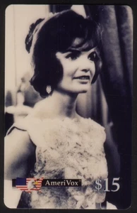 $15. Jackie Kennedy B&W Foto Vestido de Seda Exquisito Primera Dama USADO Tarjeta Telefónica - Imagen 1 de 2
