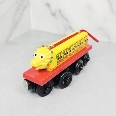 Thomas Wooden Railway Chinese Dragon 2002 tren tanque motor de colección Foto 1 de 4
