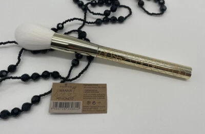 essence Wanna be my Honey? Highlighter Brush Pinsel 01 U-huh Honey, You Glow! - Bild 1 von 3