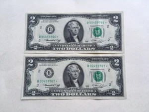 1976 Star Series $2 Banknote Green Seal Consecutive # B00459766* / B00459767* - Picture 1 of 2
