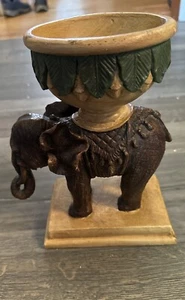 Estatuilla de elefante con cuenco de madera en la parte superior para plato de velas o monedas 9 alto 6 ancho 4w - Imagen 1 de 5