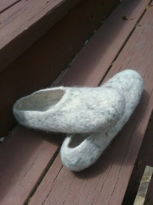 Grey Gray Slippers 100% wool merino blend Houseshoe Handmade US felted 8 9 10 11 - Image 1 of 4