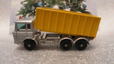 MATCHBOX  LESNEY issued 1968 47C-2 DAF TIPPER CONTAINER TRUCK YC - Image 1 of 4
