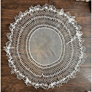 Vintage Hairpin Lace Centerpiece Doily Handmade Crochet Shabby Decor Cottagecore - Picture 1 of 3