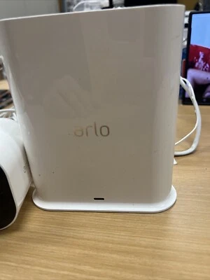 Arlo VMS4240P-100NAS Indoor/Outdoor Wireless 2k HDR Security Camera - White (2) - Image 1 of 4