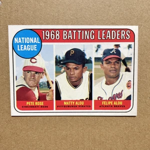 1969 Topps #2 - NL Bat Ldrs: Pete Rose, Felipe Alou, Matty Alou (LEGGI) - Foto 1 di 2