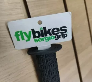 Empuñaduras Flybikes Sergio Layos - negras - raras descontinuadas - Imagen 1 de 4