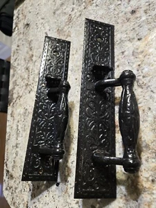 Antique Vintage Cast Iron Thumb latch Door Handle Hardware Set Old  - Picture 1 of 9